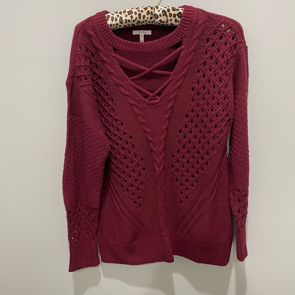 womens maurice’s size medium maroon sweater